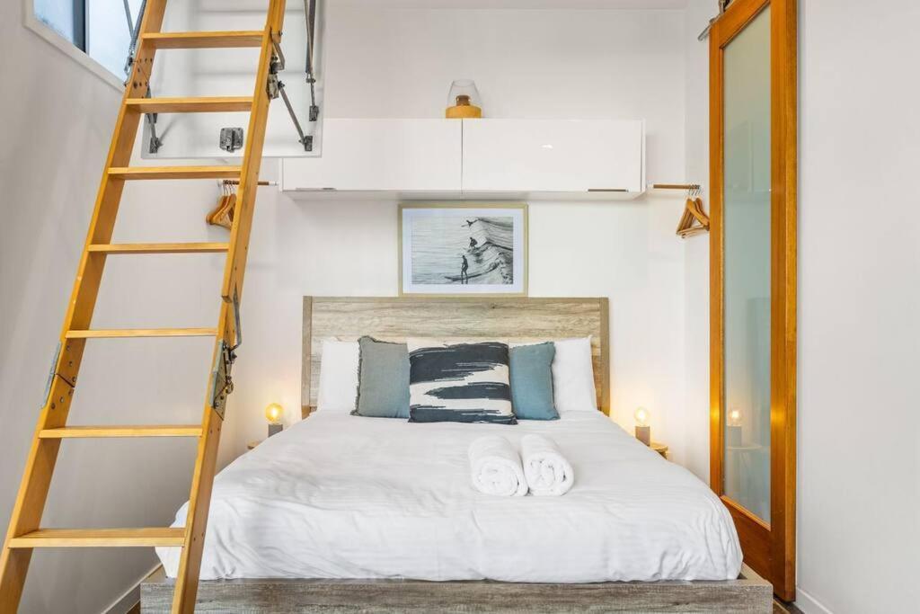 Daybreak Loft Apartment Gold Coast